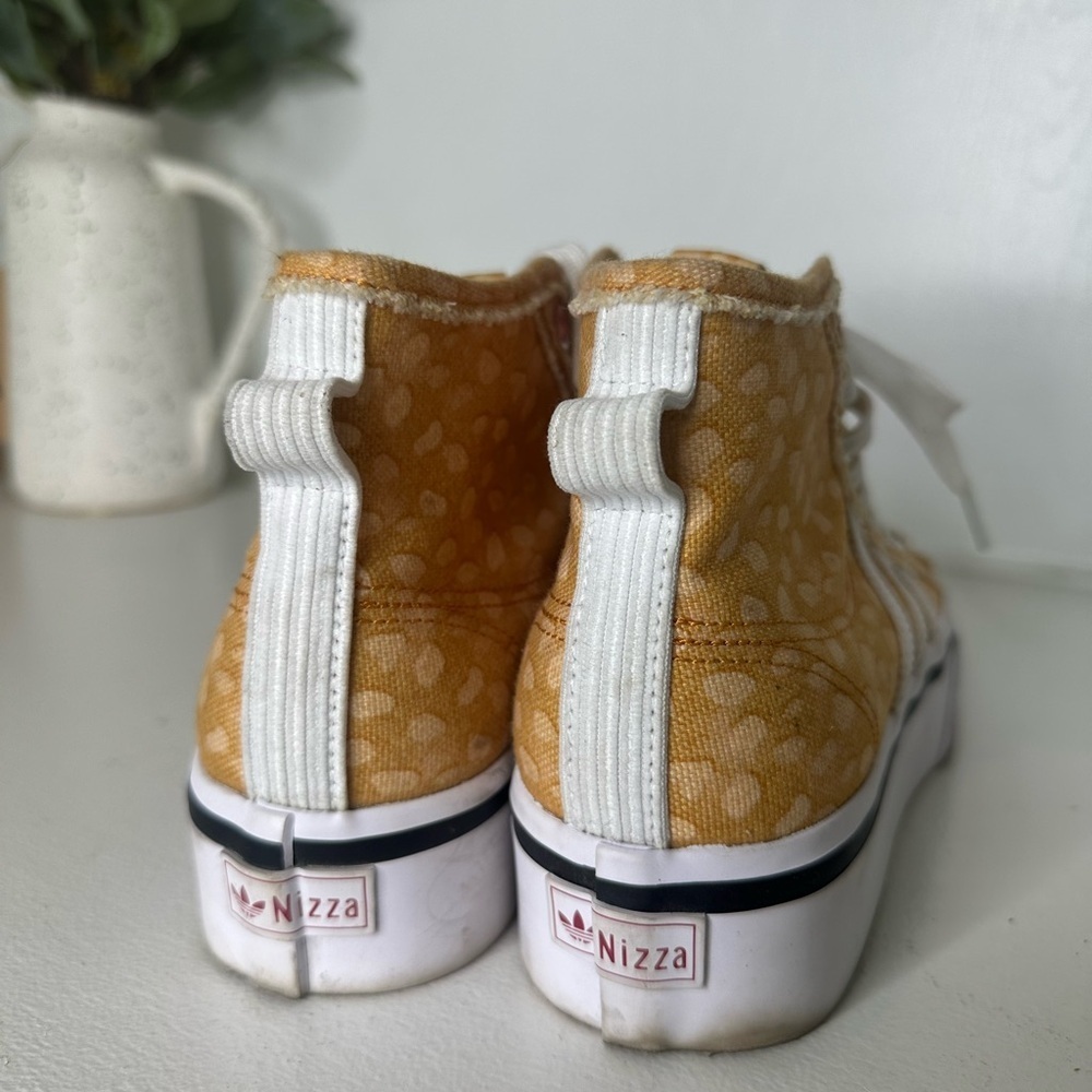 Adidas x Disney Bambi Womens 7.5 High Top Sneakers Yellow Polka Dot Canvas Rare - Picture 6 of 10